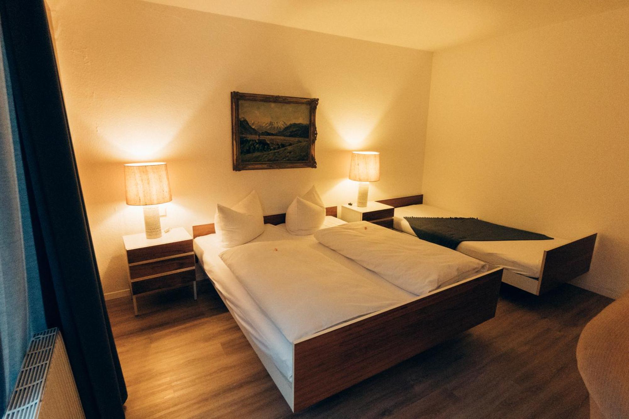 Gasthof Hotel Zur Post Egloffstein Esterno foto